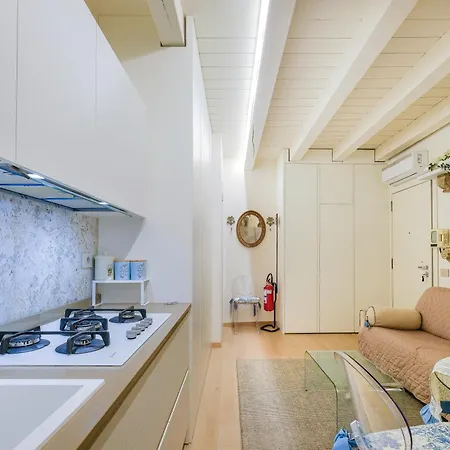 Cello * فيرونا